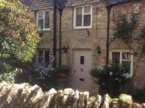 Отель Bourton Croft Cottage  Боертон-Он-Зе-Вотер